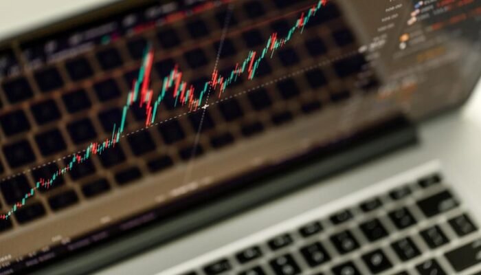 Saham PIPA Merosot, Hari Ini Mentok hingga ARB!