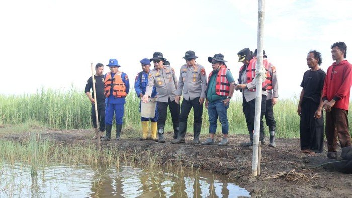 Dukung Ketahanan Pangan, Polda Metro Tinjau Tambak Udang di Muara Gembong