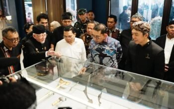 **Resmikan Pameran Jejak Pajajaran, Menbud dorong Pelestarian Budaya Sunda**