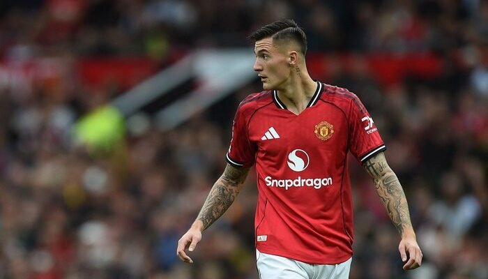 Berbatov Memoles Benjamin Sesko: Skuat Bola yang Menjanjikan?