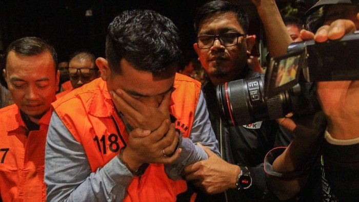 Terungkap Oknum Bea Cukai Sulap Apartemen Jadi Safe House Uang-Emas, Skandal yang Guncang Kepolisian!