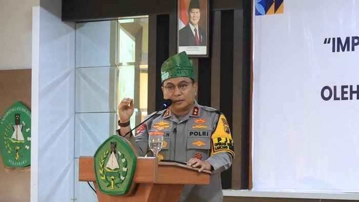 **Green Policing: Kapolda Riau Hery Heryawan Targetkan Riau sebagai Paru-Paru Dunia**