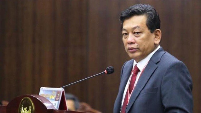 **Komisi Yudisial Bentuk Tim Pemeriksa atas OTT Ketua dan Waka PN Depok: Tegakkan Etika Hukum!**