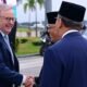 [Menlu Sugiono dan Bos Danantara Sambut Kehidupan Baru PM Albanese di Lanud Halim]