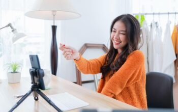 “Dukungan Komunitas Digital: Kunci Kreator Daerah Meraih Sukses di Era Digital”