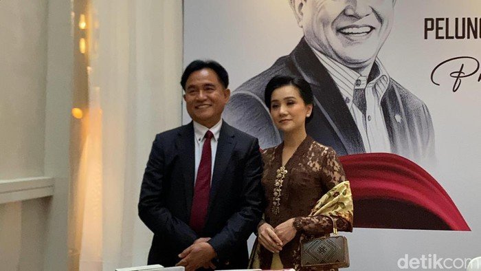 Yusril, di Usia 70, Luncurkan 8 Buku yang Membuat Gagasan Bergerak