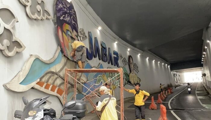 Wajah Ridwan Kamil di Underpass Dewi Sartika Depok Dicopot, Simbol Kekuatan atau Ketidakpuasan?