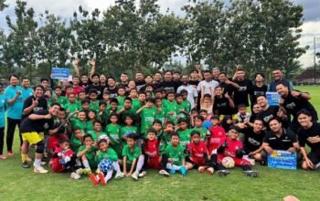 Gandeng 2 Legenda Sepakbola Indonesia, SJFC Bikin Coaching Clinic – Update 1