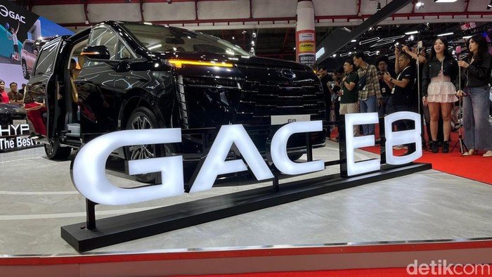 GAC E8, Mobil Hybrid yang Siap Goyang Pasar Otomotif!