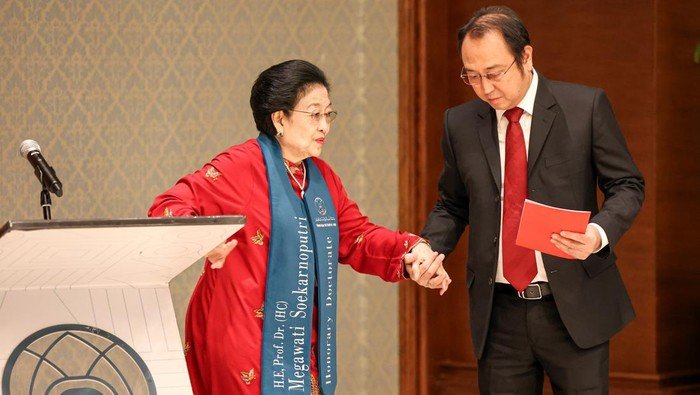 Megawati Tersentuh Saat Cerita Bawa Indonesia Lepas Krisis Ekonomi-Politik - Update 3