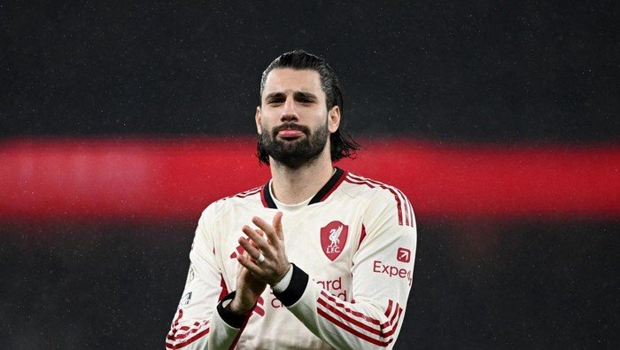 Szoboszlai Dihukum, Liverpool Kehilangan Bek Kanan Terbaiknya?