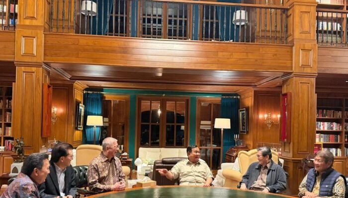 Prabowo Bertemu Pengusaha Anthony Salim-Boy Thohir di Hambalang, Bahas Apa? Diskusi Strategis demi Kekuatan Ekonomi Nasional