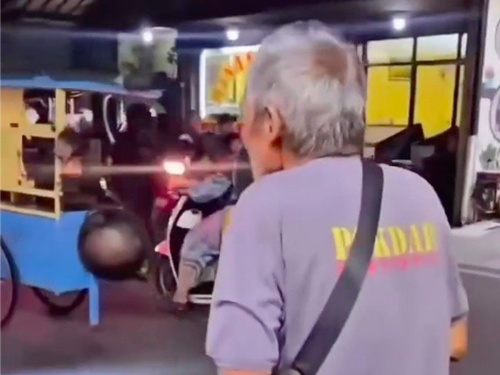 Kisah Pensiunan Guru Dikira Jukir Liar Diusir-usir di Jakut - Update 1