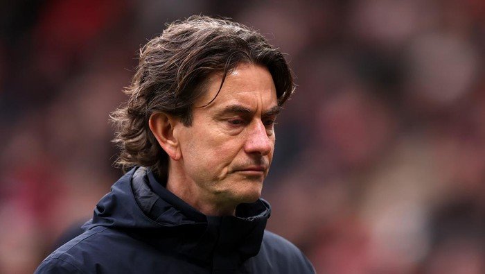 [Tottenham Mengejutkan, Frank Tetap di Kursi!]