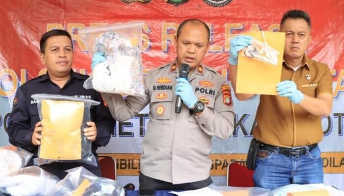 Tragis! Sejoli di Bekasiaku Menyesal Buang Bayi, Harap Ada yang Rawat