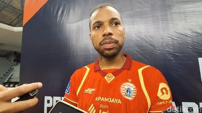 Persija Dikalahkan Arema, Gustavo Almeida: Perburuan Gelar Belum Berakhir!