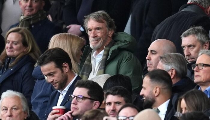 **Pemilik MU Minta Maaf usai Sebut Inggris Dijajah Imigran**