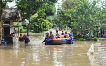 “Tragedi Listrik Maut di Jember: Warga Tewas saat Bersih-bersih Usai Banjir”