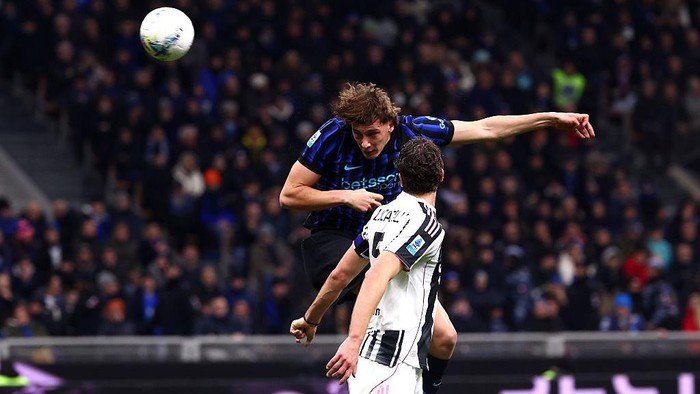 Inter Milan vs Juventus: Pertarungan Derby dengan Keunggulan Inter 3-2