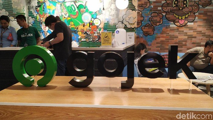 Gojek Blokir Mantan Pacar Diduga Mesum dalam Taksi Online di Jaksel