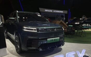 **Insentif Otomotif Disetop, Mungkinkah Konsumen Menyukai Mobil Listrik Tanpa Subsidi?**