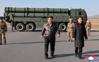 “Profil Kim Ju Ae, Sang Pewaris Takhta Kim Jong Un: Siapa yang Mewarisi Kuasa di Korea Utara?”