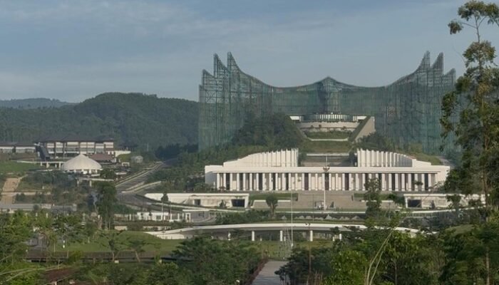 Menteri PANRB Cek Fasilitas di IKN, Pastikan ASN Bisa Nyaman: Transformasi Perkantoran yang Nyata!