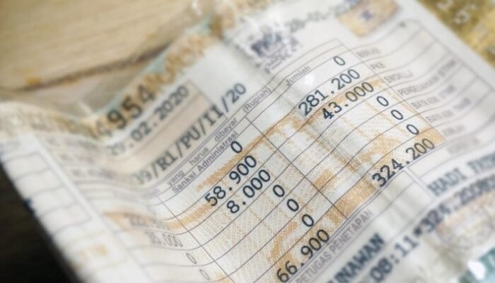 **Opsen Mencekik! Gerakan Setop Bayar Pajak Kendaraan di Jawa Tengah**