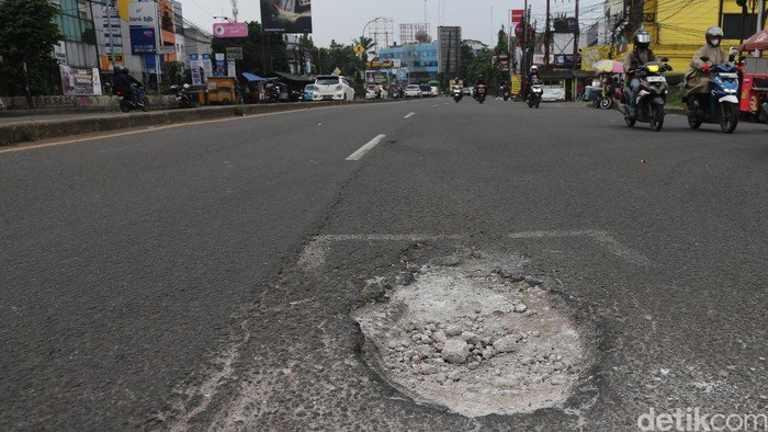 Penanggung Jawab Jalan Rusak Bisa Dipenjara, Ini Undang-Undangnya: Menjaga Kualitas Jalan untuk Keamanan Lalu Lintas