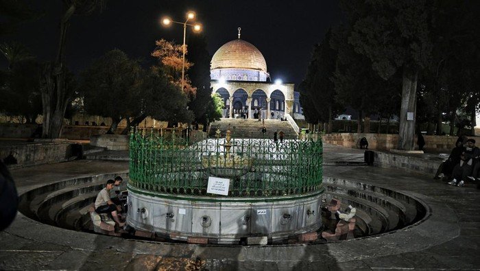 **Israel Akan Kerasi Polisi di Al-Aqsa Selama Ramadan, Warga Palestina Diperingatkan**