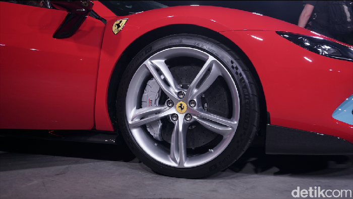**Bonus Besar untuk Karyawan Ferrari: Rezeki Anak Sholeh! Dapatkan Rp 280 Juta**