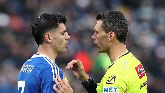 Fabregas Sentil Morata: Emosi Jadi Musuh Terbesar di Lapangan!