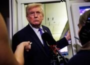 Mahkamah Agung AS Batalkan Tarif Global Trump: Lampaui Wewenang, Ancam Ekonomi Dunia