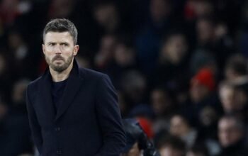 **Reaksi Carrick usai Komentar Ratcliffe soal Imigran Picu Kontroversi di Man Utd**