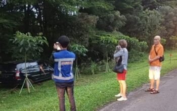 “Tragedi Tol Jagorawi: Mobil Masuk Rerumputan, Sopir Diduga Mengantuk, Siapa yang Bertanggung Jawab?”