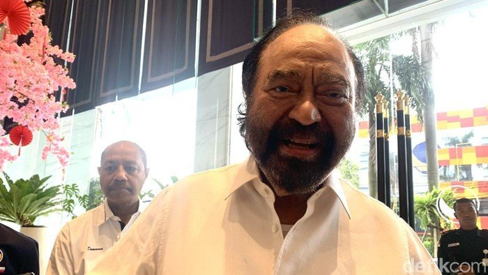 Surya Paloh Terpangsap? Ngaku Tak Bicara Pilpres 2029 Bareng Anies di Bukber