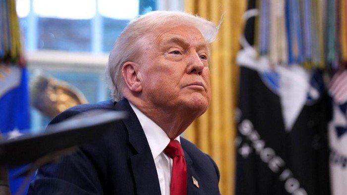 Trump's Tariff Policy Overturned: U.S. Faces $295.5 Billion Refund Demand