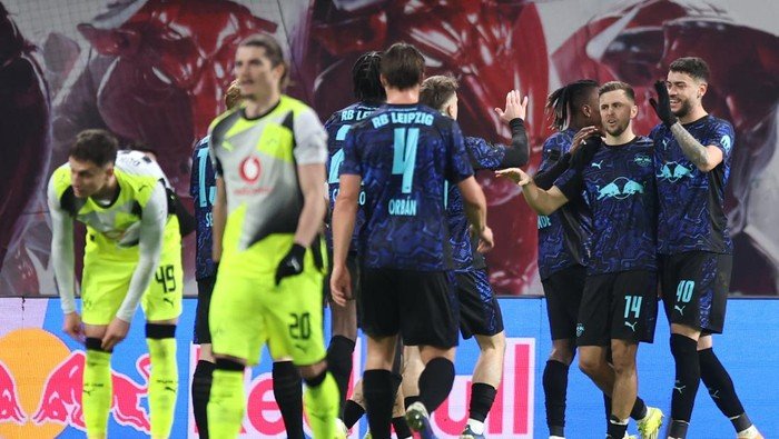 Leipzig Vs Dortmund: Imbang 2-2, Die Borussen Makin Tertinggal dari Bayern - Update 1