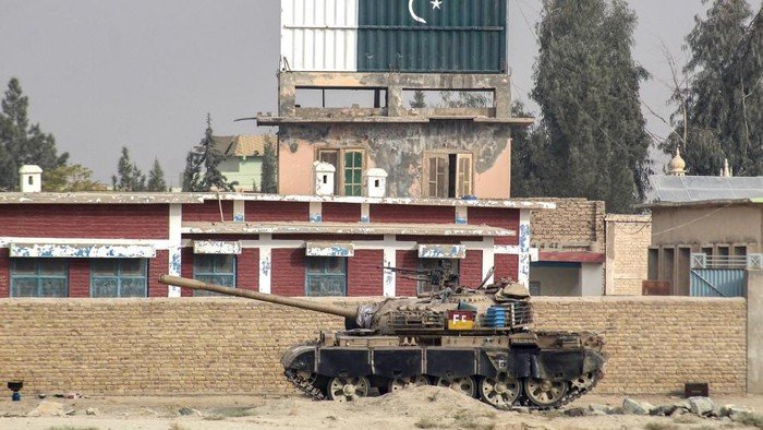 Tentara Pakistan Hancurkan 7 Posisi Militer di Perbatasan Afghanistan