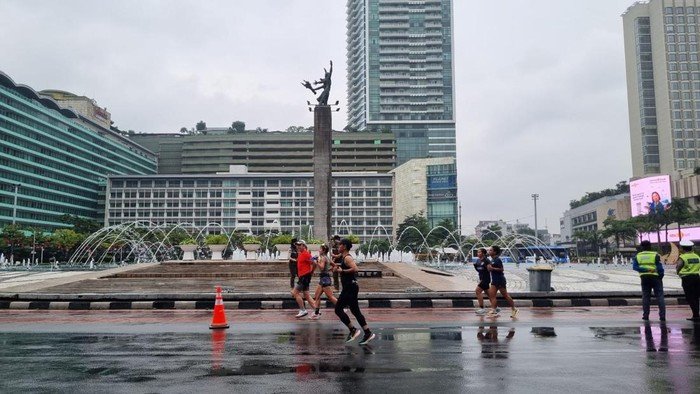 Antusiasme Warga Jakarta di CFD Pekan Pertama Ramadan, Suasana yang Menghibur