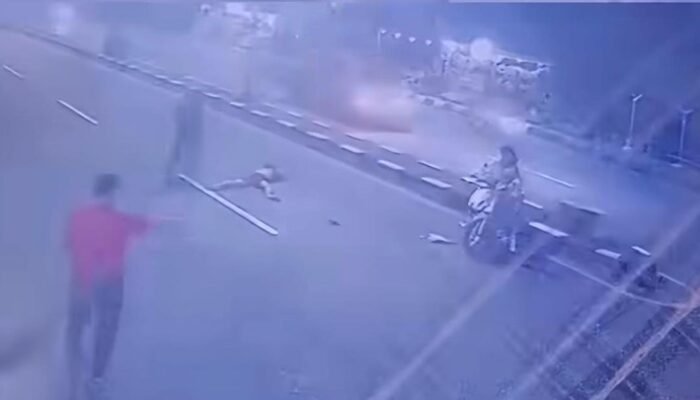 **Pemotor Lawan Arah Picu Kecelakaan Mengerikan di Pakansari Bogor, Satu Nyawa Hilang**