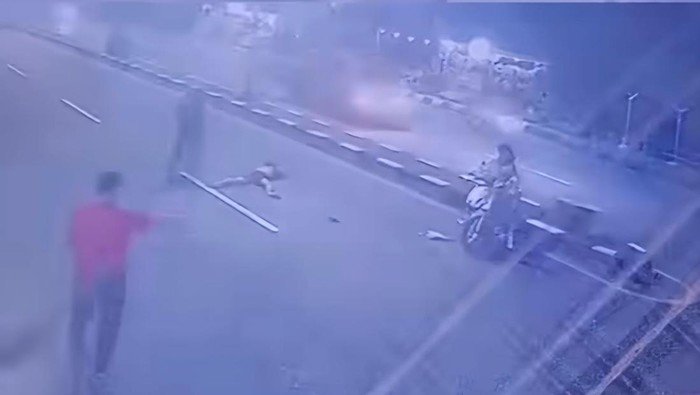 **Pemotor Lawan Arah Picu Kecelakaan Mengerikan di Pakansari Bogor, Satu Nyawa Hilang**