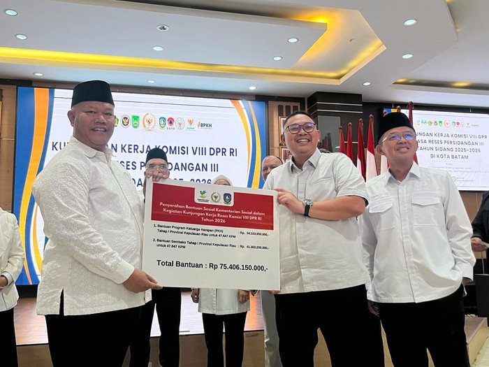 Komisi VIII DPR Tangkap Momentum, Pantau Bansos PKH dan Sembako di Batam!