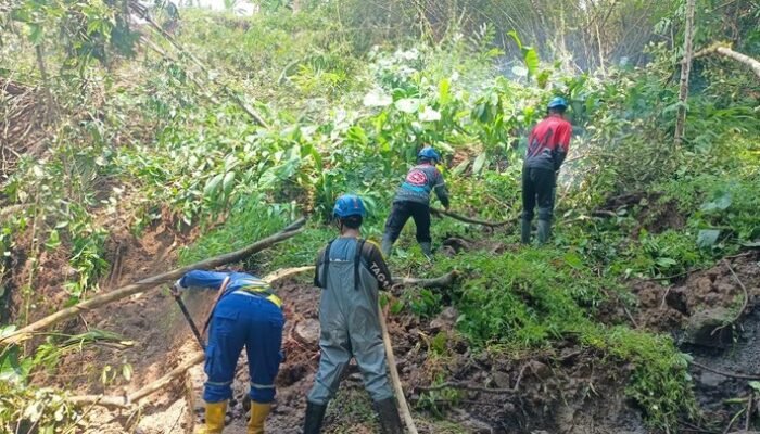 Tragedi Longsor di Tasikmalaya, Jalan Penghubung 2 Kecamatan Terputus, Siapa yang Bertanggung Jawab?