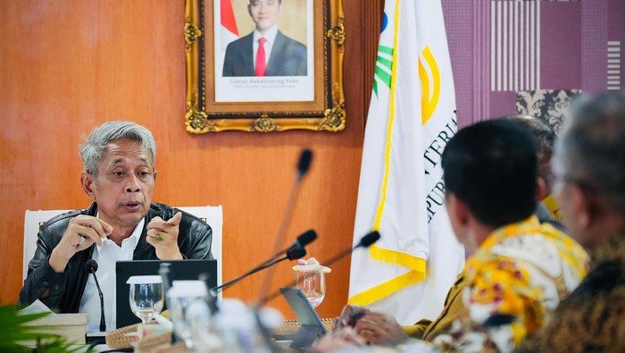 **Audiensi 7 Pemda dengan Wamensos Agus Jabo: Percepatan Sekolah Rakyat, DTSEN, dan PBI Jadi Fokus Diskusi**