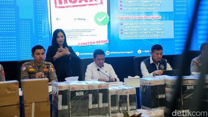 Polri Tangkap WN China yang Sediakan Alat SMS Blast E-Tilang Palsu ke Indonesia