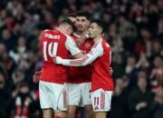 Arsenal vs Kuda-kuda Hitam: Siapa yang Akan Menerobos 16 Besar?