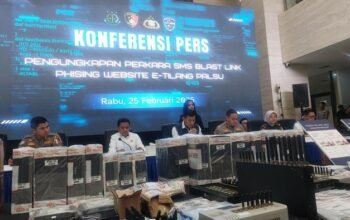 “Siasat SMS Blast E-Tilang Abal-abal Dibongkar Bareskrim: Penipu Bersembunyi di Balik Layar!”