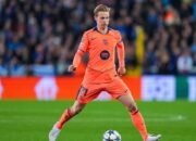 Duh! Cedera Hamstring Frenkie De Jong, Barcelona Kehilangan Gelandang Kunci 6 Pekan