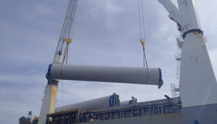 Menara Turbin Angin Buatan Banten Diekspor ke Kanada: Kisah Sukses industri Energi Terbarukan